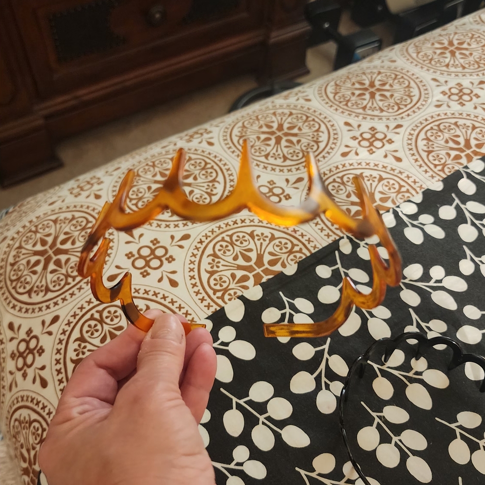 Assorted Hair Accessories Set - Picture 4 of 12